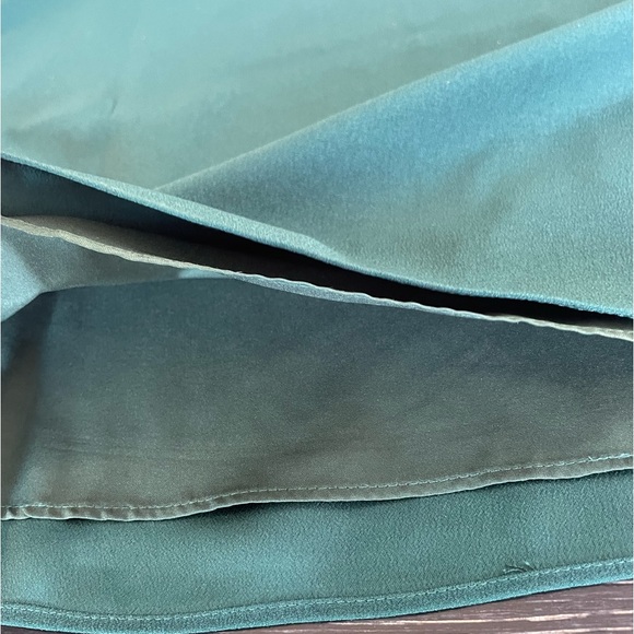 J. Crew Scalloped Tank Top - Picture 2 of 4